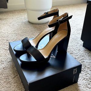 Naturalizer Leather Platform Heels (7.5)